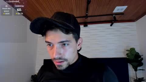 Ian Davis online show from February 19, 2025, 2:33 am