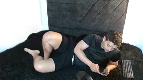 Ian Davis online show from March 27, 2026, 6:51 pm