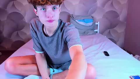 Ian Flor online show from December 3, 2025, 5:55 pm