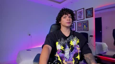 Andres online show from March 11, 2026, 1:55 am