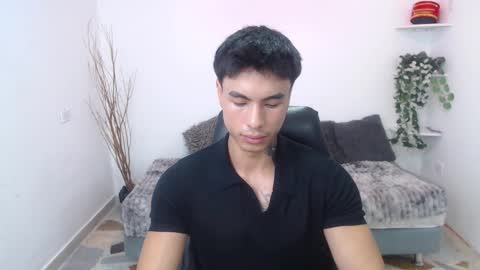 Snapshot of ian_west chatting on February 12, 2026, 11:49 am Ian online show from February 12, 2026, 11:49 am