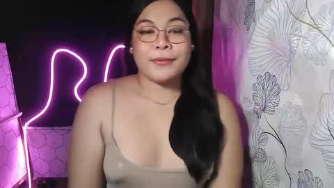 Snapshot of iana_whorexxx chatting on December 4, 2025, 9:51 am iana online show from December 4, 2025, 9:51 am