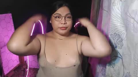 Snapshot of iana_whorexxx chatting on February 9, 2026, 11:36 am iana online show from February 9, 2026, 11:36 am