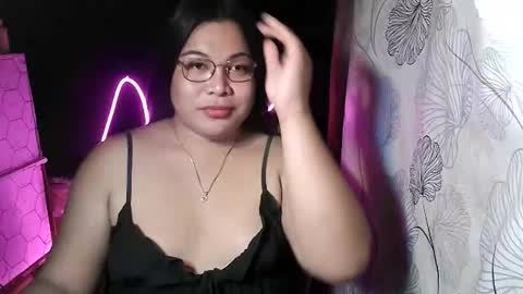 Snapshot of iana_whorexxx chatting on April 13, 2026, 11:37 am iana online show from April 13, 2026, 11:37 am