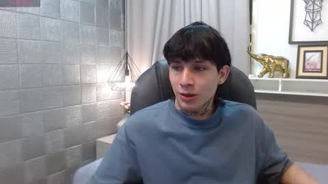 Snapshot of iancute_ chatting on November 14, 2025, 4:55 am ian online show from November 14, 2025, 4:55 am