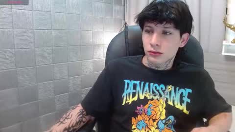 Snapshot of iancute_ chatting on November 20, 2025, 2:01 am ian online show from November 20, 2025, 2:01 am