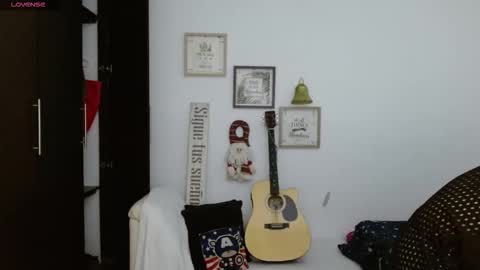 Snapshot of iandoherty chatting on December 21, 2025, 10:00 am Ian Doherty online show from December 21, 2025, 10:00 am