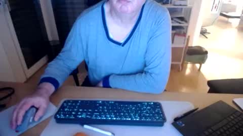 iandy12 online show from March 3, 2026, 10:59 pm