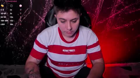 Snapshot of iangilbert chatting on October 24, 2025, 11:12 pm ian online show from October 24, 2025, 11:12 pm