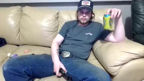 ianrobbins6 online show from February 11, 2026, 5:12 am