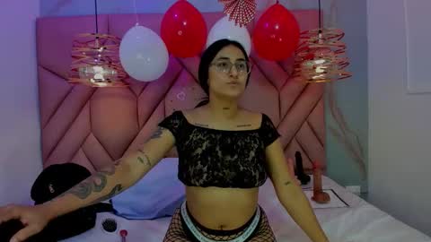 ibbie_ online show from February 12, 2026, 12:00 pm