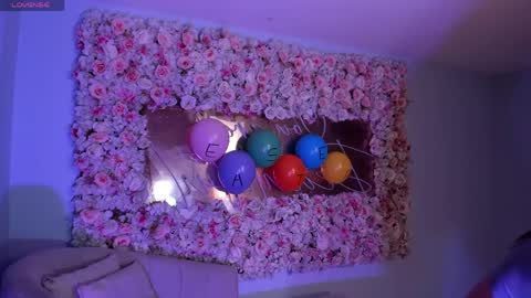 Ibiza  online show from April 6, 2026, 12:39 pm