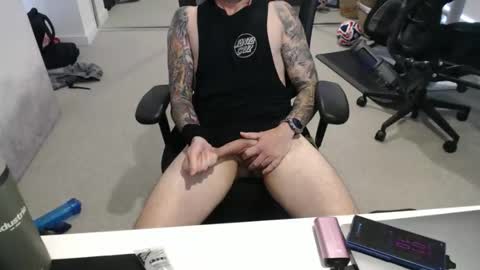 Snapshot of ic987 chatting on April 4, 2026, 2:10 am ic987 online show from April 4, 2026, 2:10 am