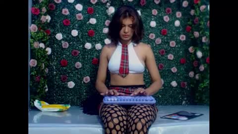 Snapshot of ice_199 chatting on October 23, 2025, 1:38 am ice_199 online show from October 23, 2025, 1:38 am