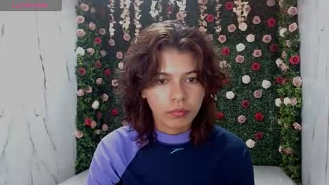 Snapshot of ice_199 chatting on November 12, 2025, 2:45 am ice_199 online show from November 12, 2025, 2:45 am