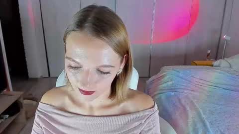 Snapshot of ice_pixie chatting on November 13, 2025, 4:50 pm Nana online show from November 13, 2025, 4:50 pm