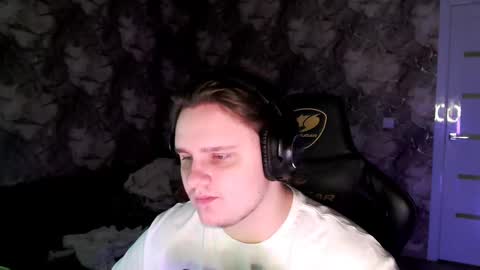 iceger22 online show from February 9, 2025, 9:05 am