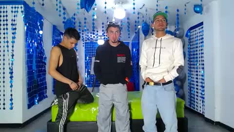 THOMAS AND DAMIAND online show from January 28, 2025, 5:14 pm