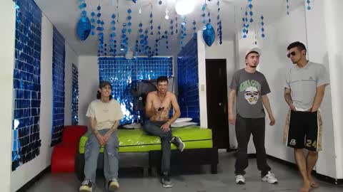 THOMAS AND DAMIAND online show from February 24, 2025, 3:42 pm