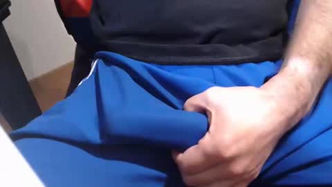 icky_thumps online show from November 29, 2025, 5:43 am