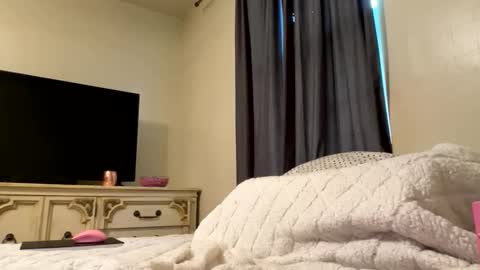 Snapshot of ickybratt chatting on January 7, 2026, 3:14 pm ickybratt online show from January 7, 2026, 3:14 pm