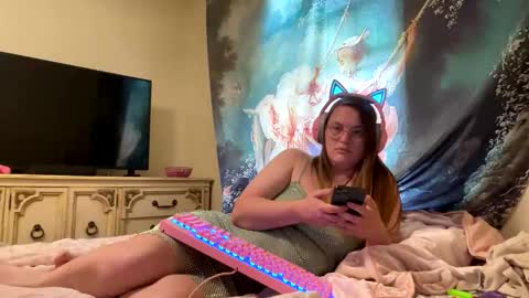 Snapshot of ickybratt chatting on January 18, 2026, 4:33 pm ickybratt online show from January 18, 2026, 4:33 pm