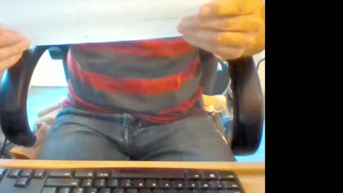 Snapshot of icumalot4you chatting on September 19, 2025, 10:38 am icumalot4you online show from September 19, 2025, 10:38 am