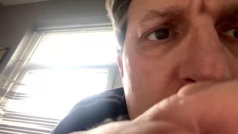 Snapshot of icums4u chatting on February 10, 2025, 12:29 pm icums4u online show from February 10, 2025, 12:29 pm