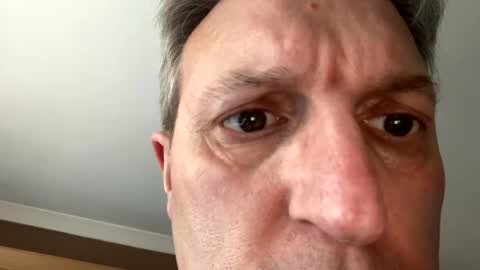 Snapshot of icums4u chatting on March 12, 2025, 4:46 pm icums4u online show from March 12, 2025, 4:46 pm