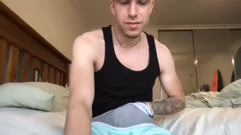 Snapshot of icyninesix chatting on February 22, 2025, 6:17 am icyninesix online show from February 22, 2025, 6:17 am