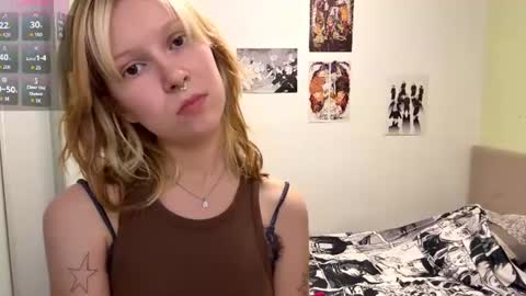 Snapshot of idellwold chatting on June 21, 2026, 7:38 pm Sarah online show from June 21, 2026, 7:38 pm