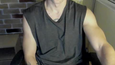 Snapshot of idkiww chatting on October 24, 2025, 7:54 pm yo online show from October 24, 2025, 7:54 pm