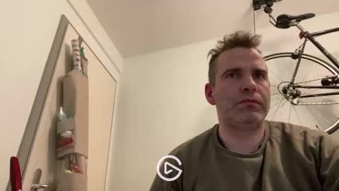 idontknowwhy1 online show from January 14, 2025, 10:23 pm