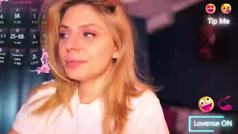 Snapshot of idontlikeguccibelts chatting on November 29, 2025, 6:55 pm Little Flower online show from November 29, 2025, 6:55 pm