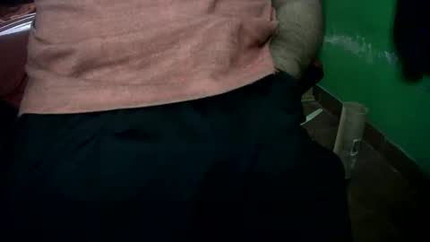 Nicolas online show from December 9, 2024, 1:13 pm