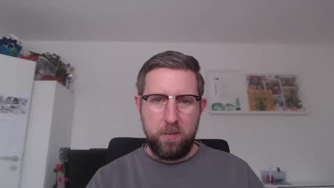 Snapshot of iggi2707 chatting on February 10, 2025, 12:18 pm ner d online show from February 10, 2025, 12:18 pm