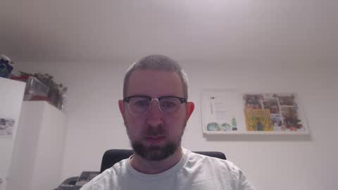 Snapshot of iggi2707 chatting on March 5, 2025, 6:23 pm ner d online show from March 5, 2025, 6:23 pm