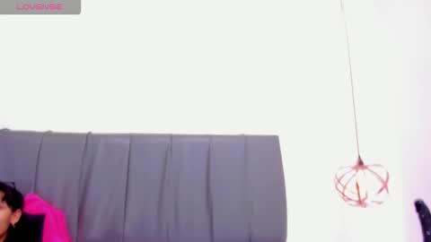 Isabella online show from March 16, 2026, 12:31 pm