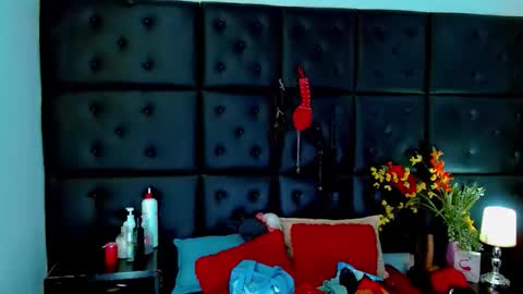 Snapshot of iisalombardi chatting on May 22, 2026, 2:51 am iisalombardi online show from May 22, 2026, 2:51 am