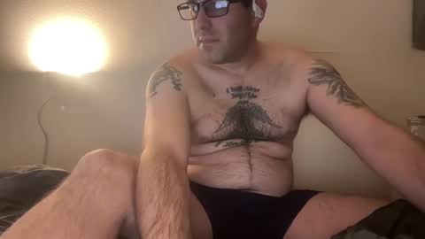 LonelyDad online show from February 13, 2026, 2:07 am