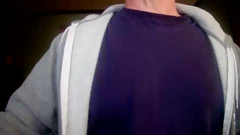 Snapshot of il_undercover chatting on January 12, 2026, 12:21 pm il_undercover online show from January 12, 2026, 12:21 pm