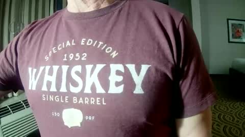 Snapshot of il_undercover chatting on January 13, 2026, 11:54 pm il_undercover online show from January 13, 2026, 11:54 pm