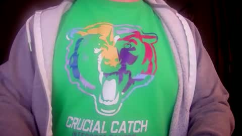 Snapshot of il_undercover chatting on February 9, 2026, 10:52 am il_undercover online show from February 9, 2026, 10:52 am