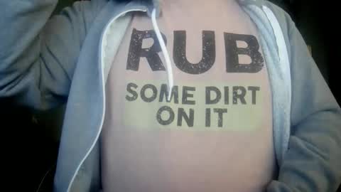 Snapshot of il_undercover chatting on February 16, 2026, 11:39 am il_undercover online show from February 16, 2026, 11:39 am