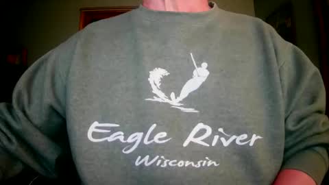 Snapshot of il_undercover chatting on February 23, 2026, 11:18 am il_undercover online show from February 23, 2026, 11:18 am