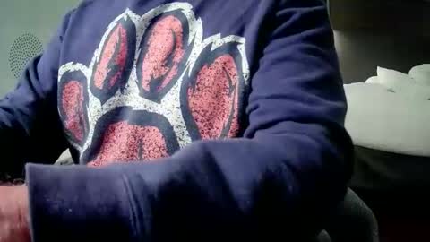 Snapshot of il_undercover chatting on February 26, 2026, 10:47 am il_undercover online show from February 26, 2026, 10:47 am