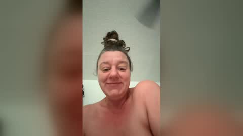 ilanamumma online show from June 9, 2026, 12:28 pm