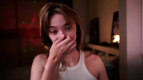 ileanacampbel online show from September 26, 2025, 4:49 am