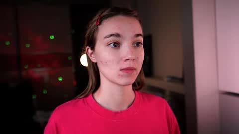 ileanacampbel online show from October 15, 2025, 5:18 am