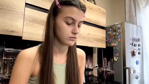 Sophie online show from February 22, 2026, 9:30 am